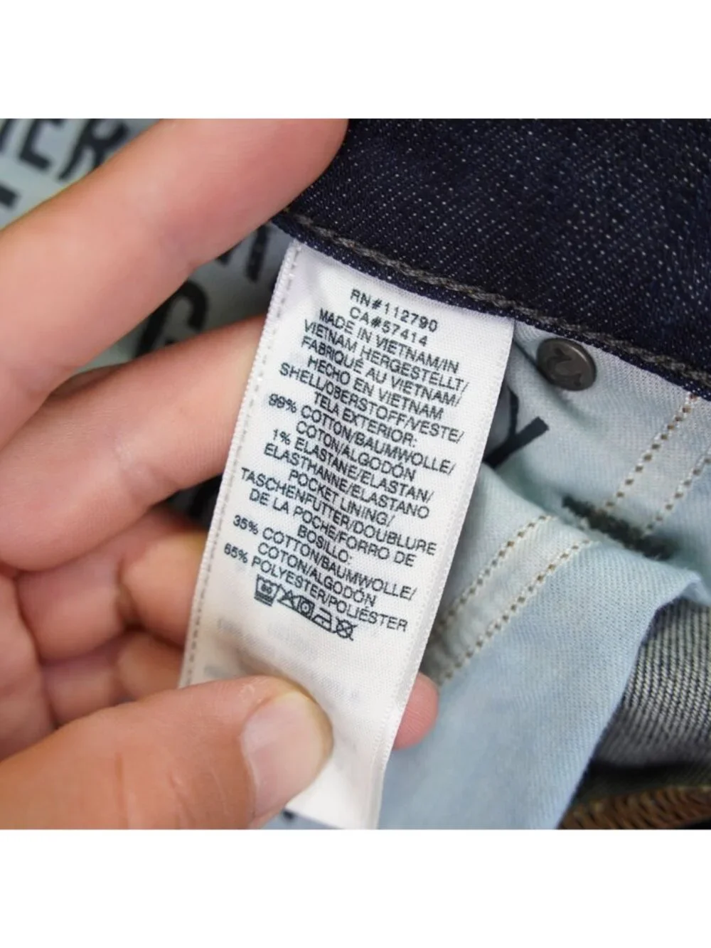 True Religion Mens Ricky Relaxed Straight Distressed Blue Denim Jeans Size 36x33